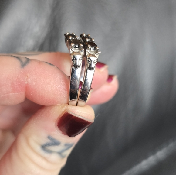 Set Of 2! Evil Pawn Jewelry Obsidian Curved Cat Stacker Rings - Picture 3 of 7